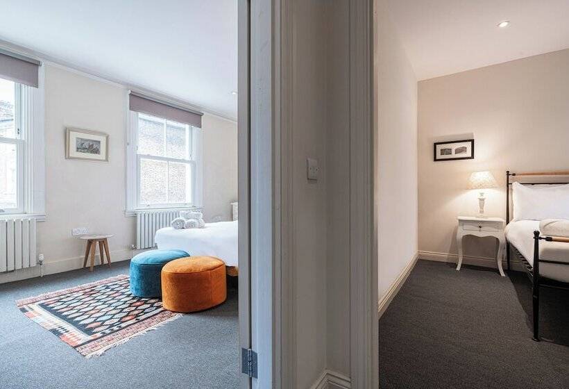 Lovely Battersea Home By Underthedoormat