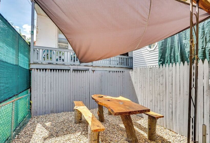 Pet Friendly Mt Carmel Home: Playroom, Fenced Yard