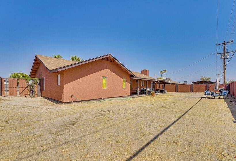 Phoenix Home W/ Patio & Mtn Views!