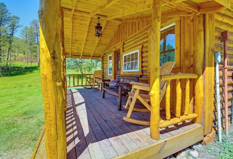 Remote Custer Cabin W/ Fire Pit & Near State Park!