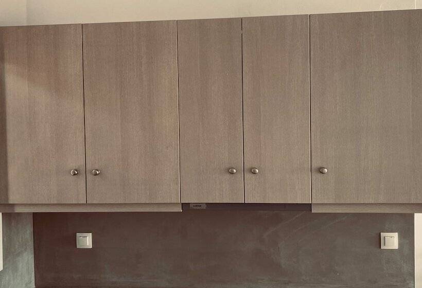 اقامتگاه House 6 In Tinos 5 Mins Away From City