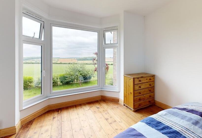 Резиденция Large Family Home 23 Min To Beach And New Forest