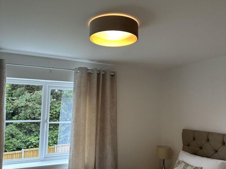 דירת נופש Pine Cottage Retreat In Suffolk