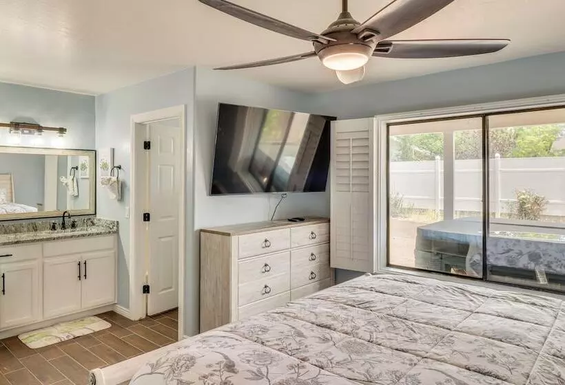 3 Mi To Lake: Home W/ Hot Tub In Show Low