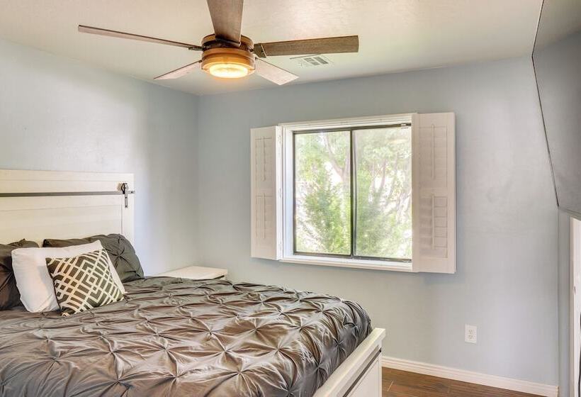 3 Mi To Lake: Home W/ Hot Tub In Show Low