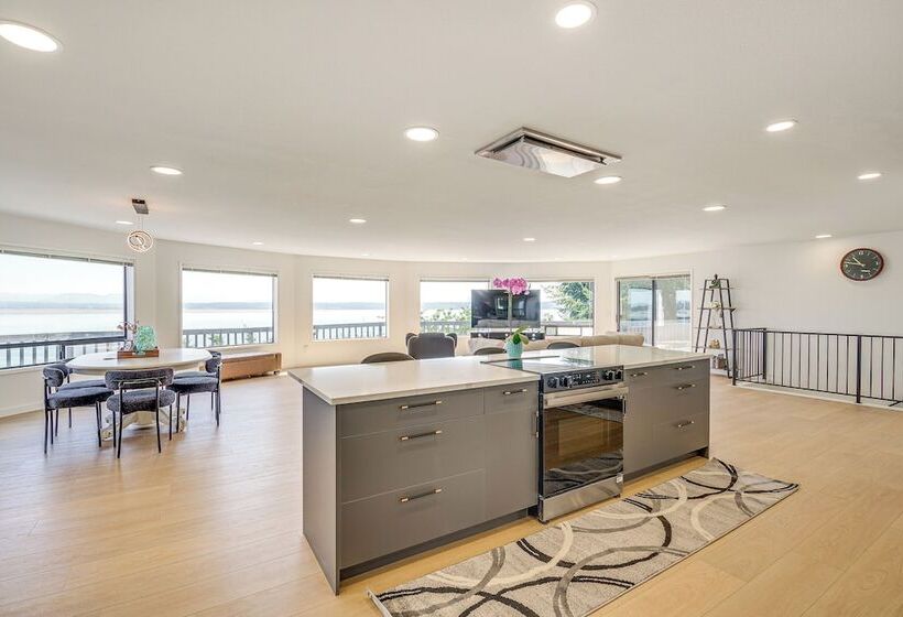 Spacious Camano Home W/ Hot Tub & Water Views!