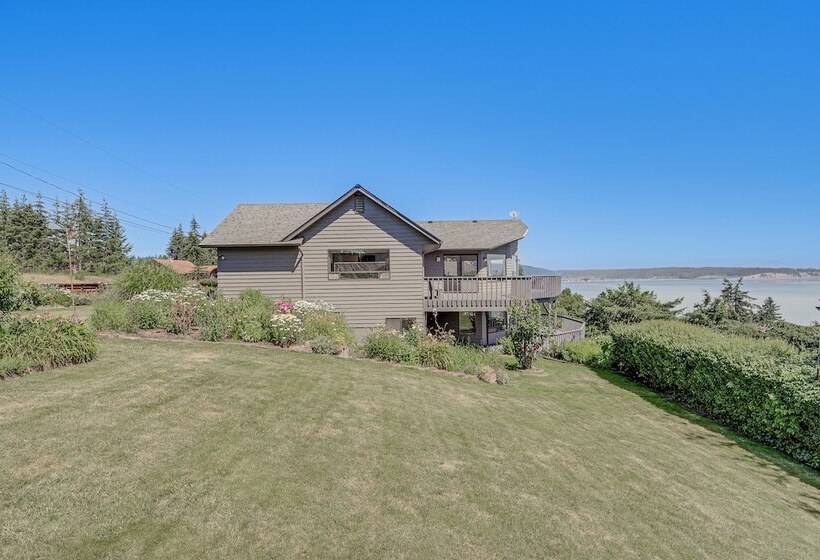 Spacious Camano Home W/ Hot Tub & Water Views!