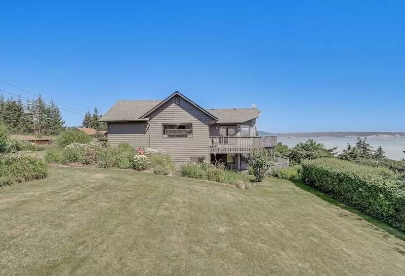 Spacious Camano Home W/ Hot Tub & Water Views!
