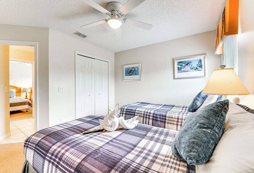 6 Mi To Disney World: Spacious Kissimmee Retreat!