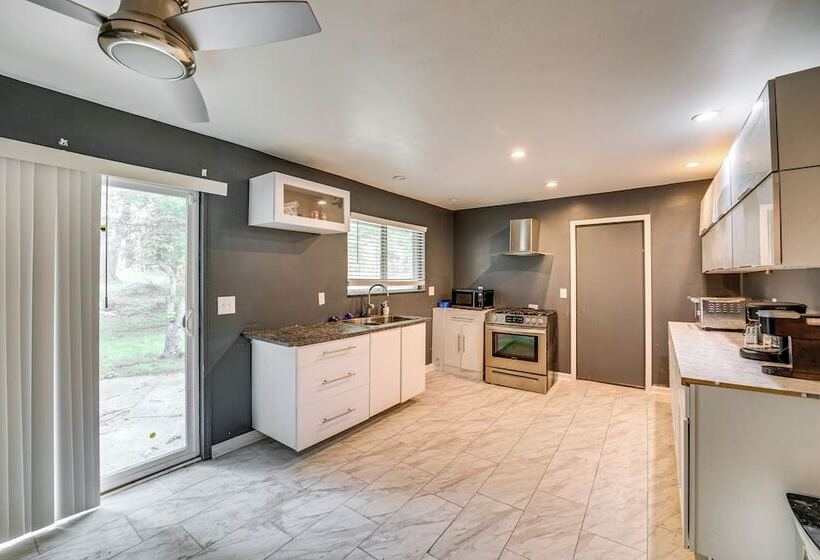 Spacious Southfield Home W/ Patio & Yard!