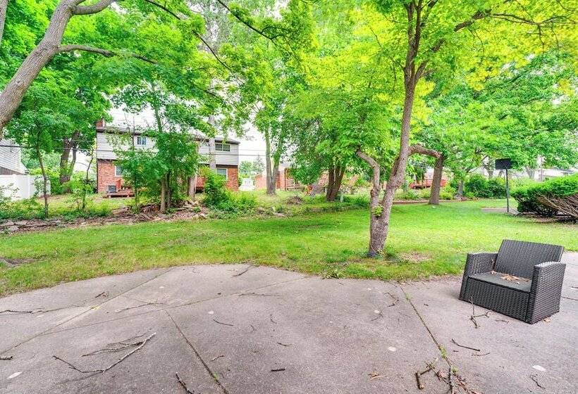 Spacious Southfield Home W/ Patio & Yard!