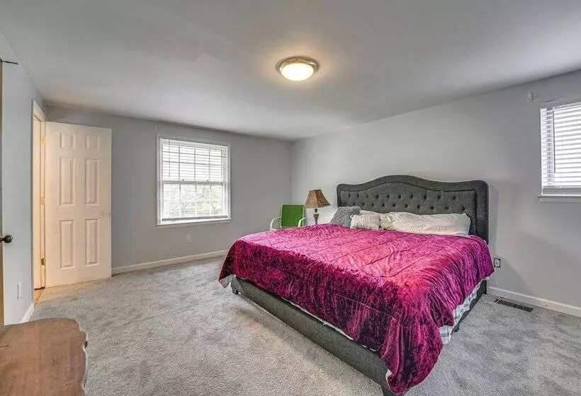 Spacious Southfield Home W/ Patio & Yard!