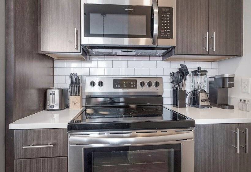 Sphere Apartments By Barsala