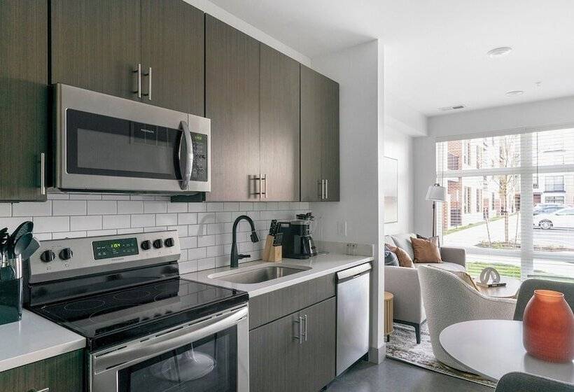 Sphere Apartments By Barsala