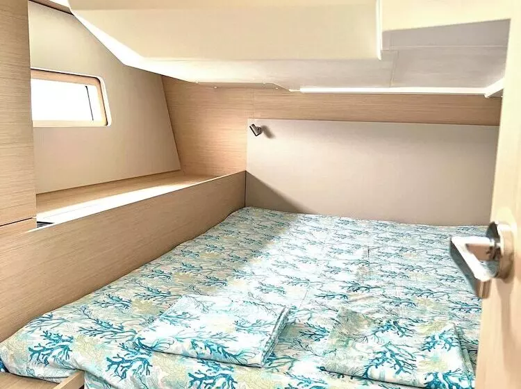 ホテル Dream Holiday On A Luxurious Sailing Yacht