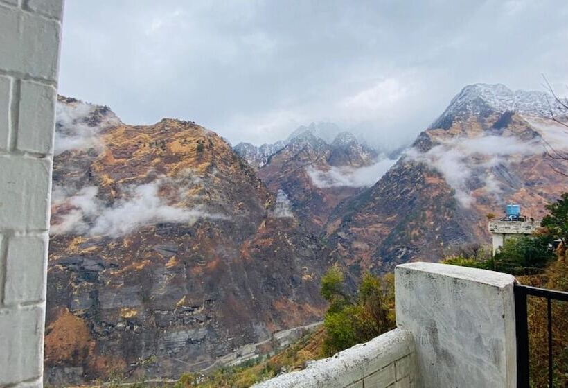 New Siddharth Hotel Joshimath