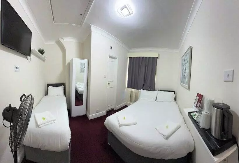 ホテル Oban Victoria