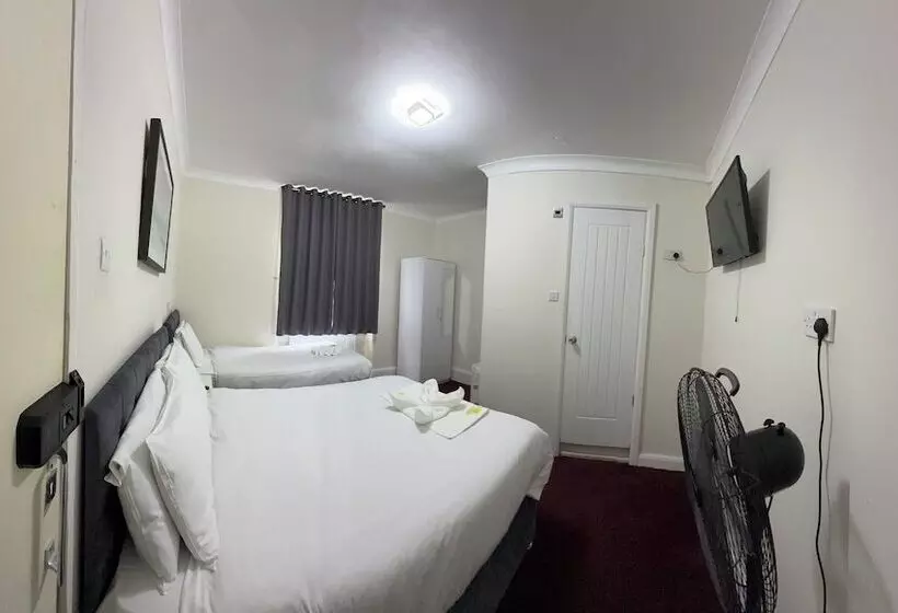 ホテル Oban Victoria