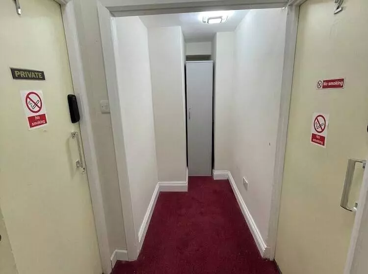 ホテル Oban Victoria