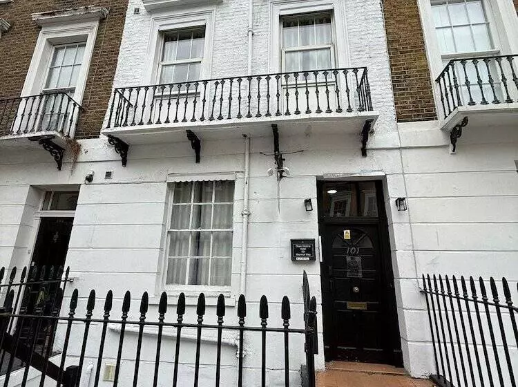 ホテル Oban Victoria