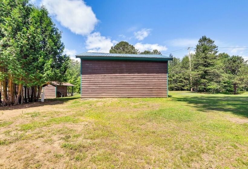 Inviting Peru Cabin W/ Patio, Grill & River Access