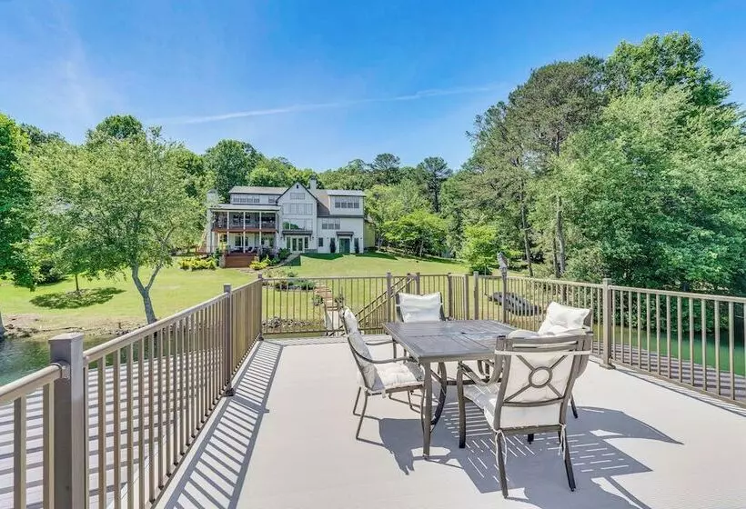 Lakefront Hiawassee Gem: Boat Dock W/ Rooftop Deck