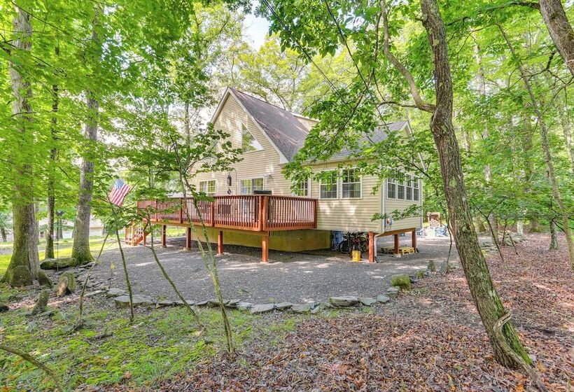 Masthope Home W/ Community Perks   Close To Ski!