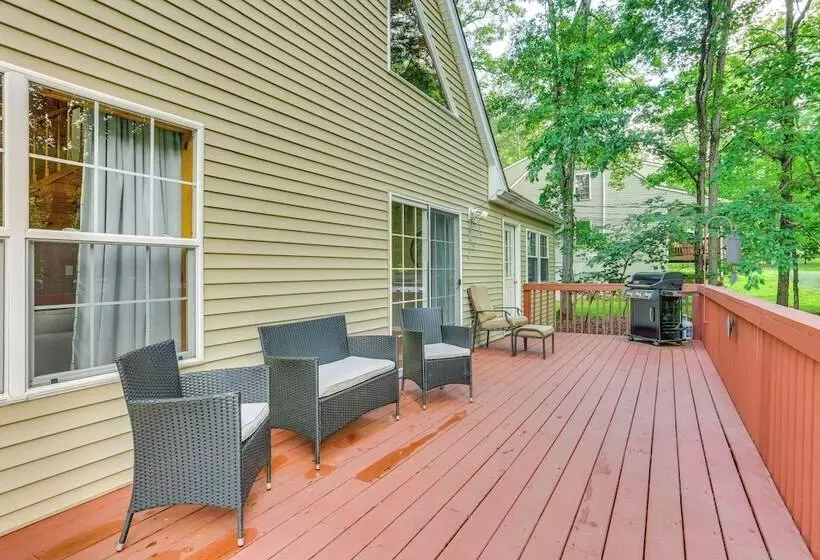 Masthope Home W/ Community Perks Close To Ski!