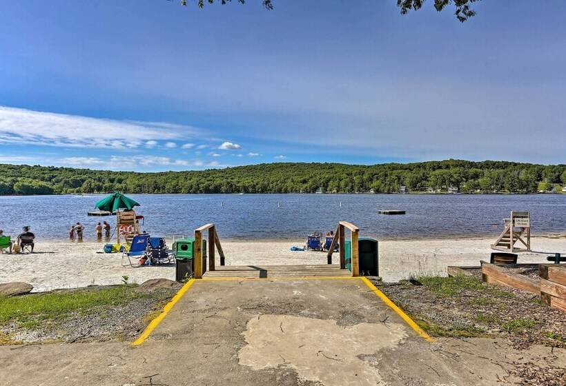 Masthope Home W/ Community Perks   Close To Ski!