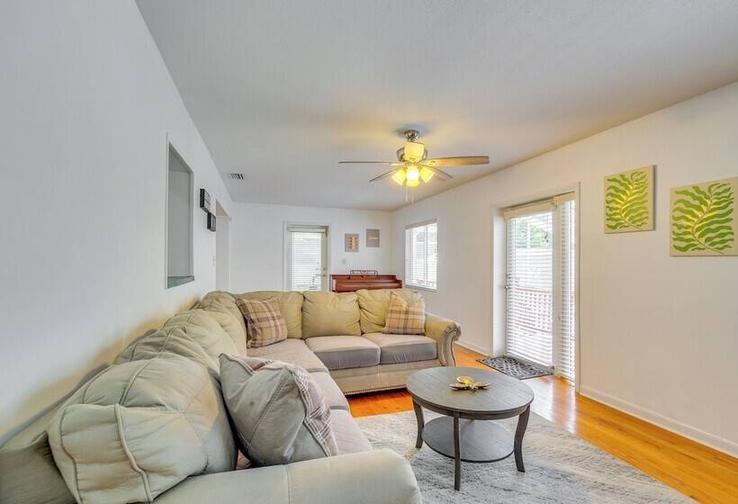 Ocala Retreat W/ Pool, Grill & Yard Pets Welcome