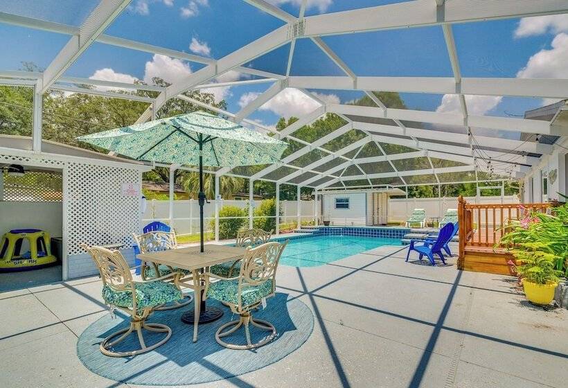 Ocala Retreat W/ Pool, Grill & Yard Pets Welcome