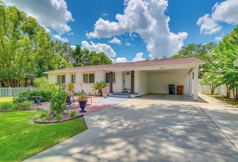 Ocala Retreat W/ Pool, Grill & Yard Pets Welcome