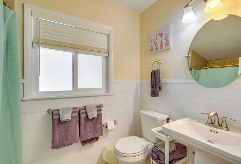 Ocala Retreat W/ Pool, Grill & Yard   Pets Welcome