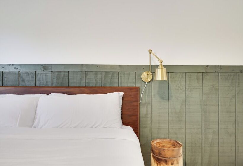 Paradise Retreat By Avantstay Pool, Hot Tub, & Game Room!