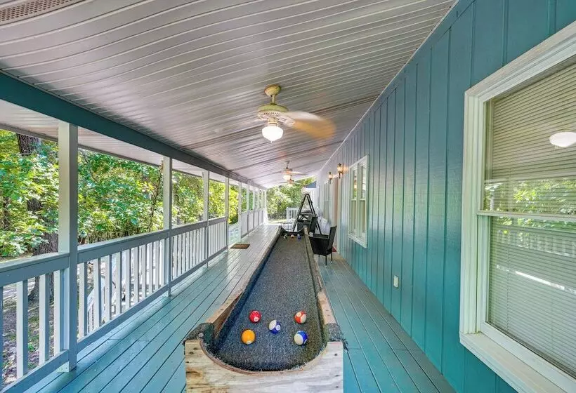 Peaceful Harrison Home W/ Porch & Grill!