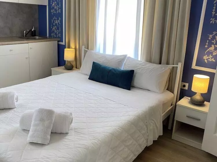 Majatalo Iris  Garden Rooms