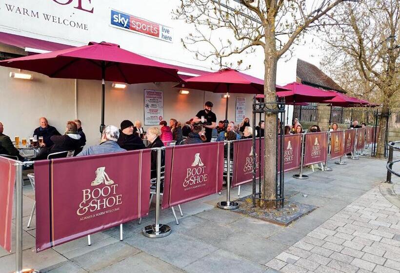 Majatalo Rooms At The Boot And Shoe