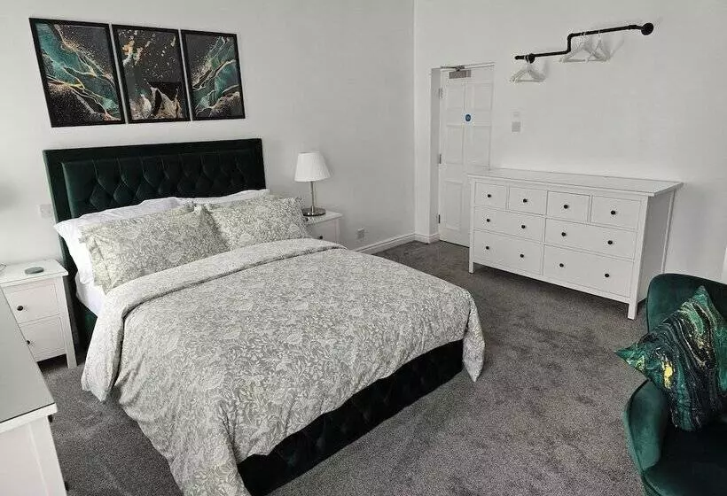 Majatalo Rooms At The Boot And Shoe