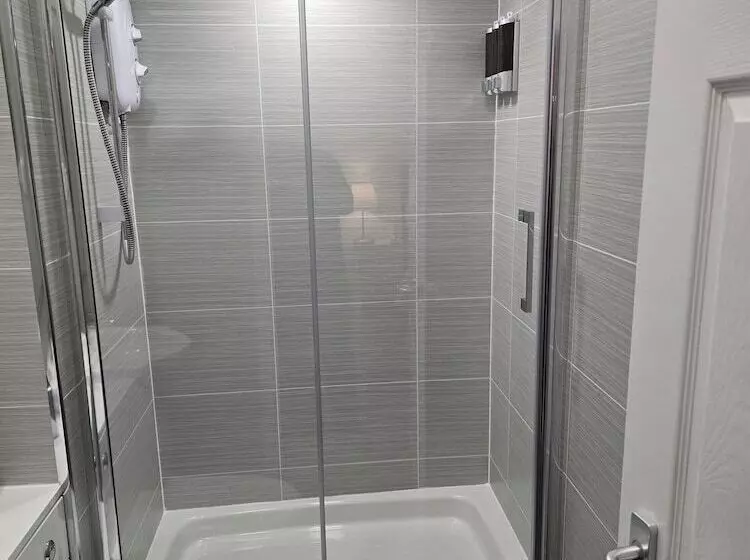 Majatalo Rooms At The Boot And Shoe