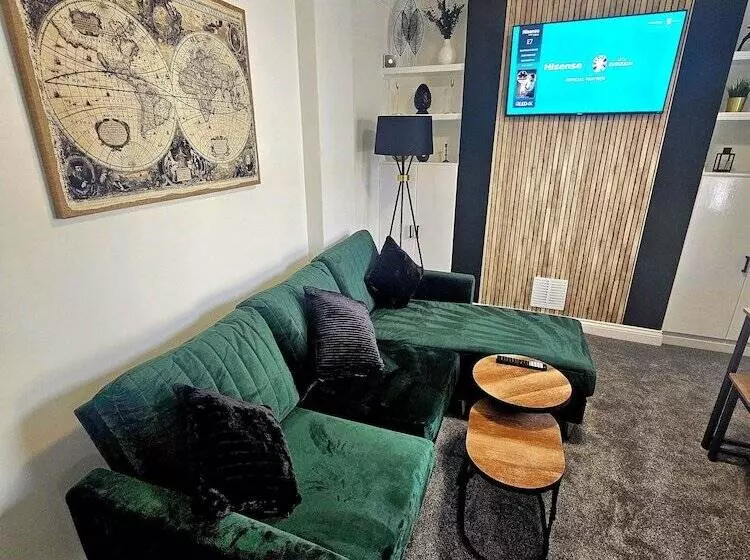 Residenssi Cozy House In Bridgwater   Sleeps 6   Long Stays