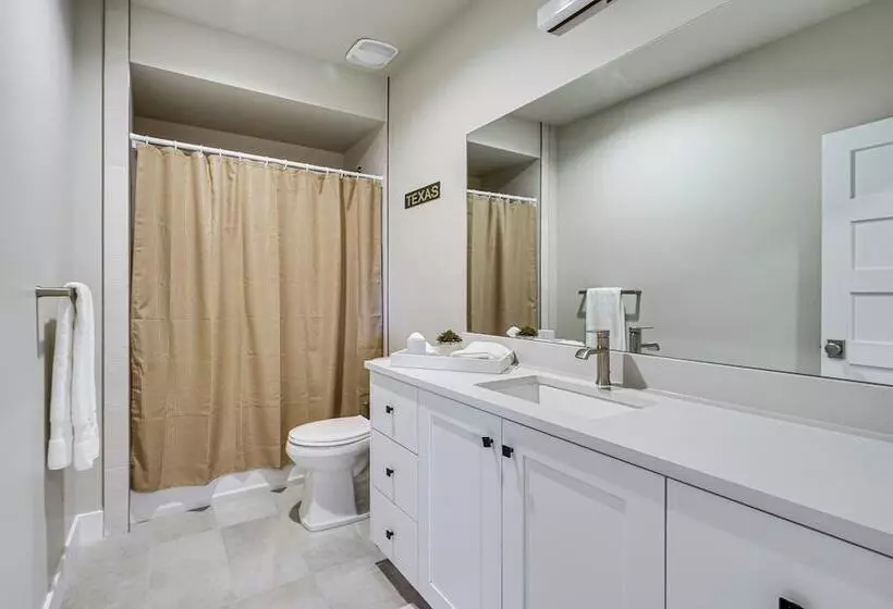 Spacious Heber City Home   Walk To Community Beach