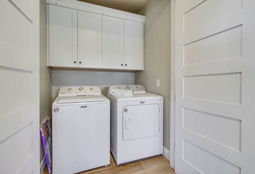 Spacious Heber City Home Walk To Community Beach