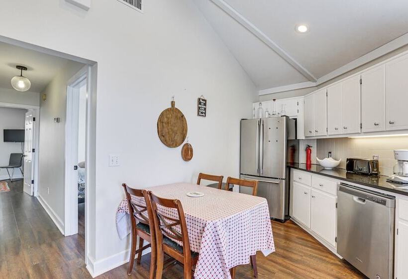 The Octagon House    Oceanfront Carrabelle Oasis