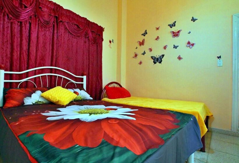 تختخواب و صبحانه Casa J. Puldon