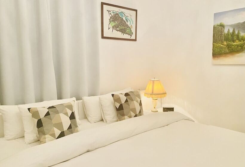 تختخواب و صبحانه Ivan Chef Casa