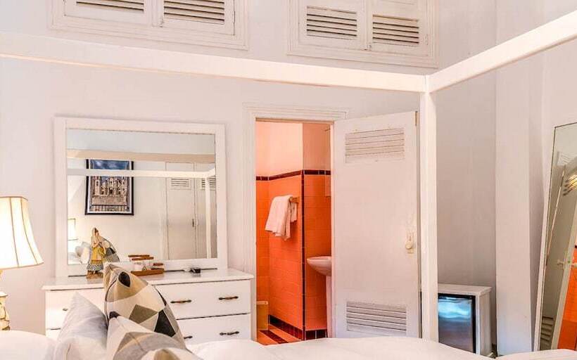 تختخواب و صبحانه Ivan Chef Casa