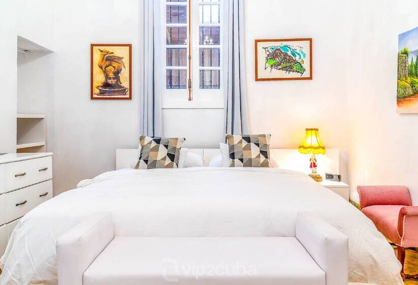 تختخواب و صبحانه Ivan Chef Casa