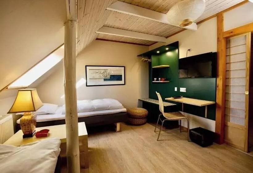 Den Japanske Have B & B