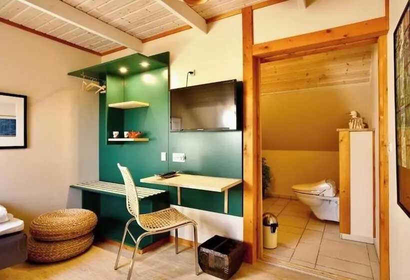 Den Japanske Have B & B