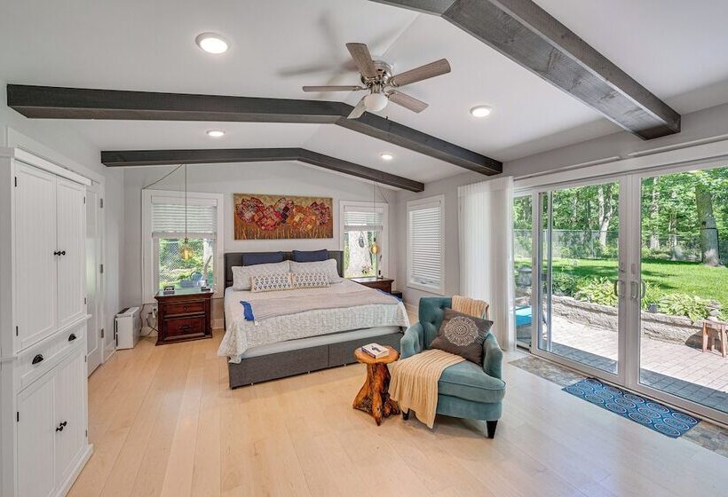 Expansive Fontana Home < 2 Mi To Geneva Lake!